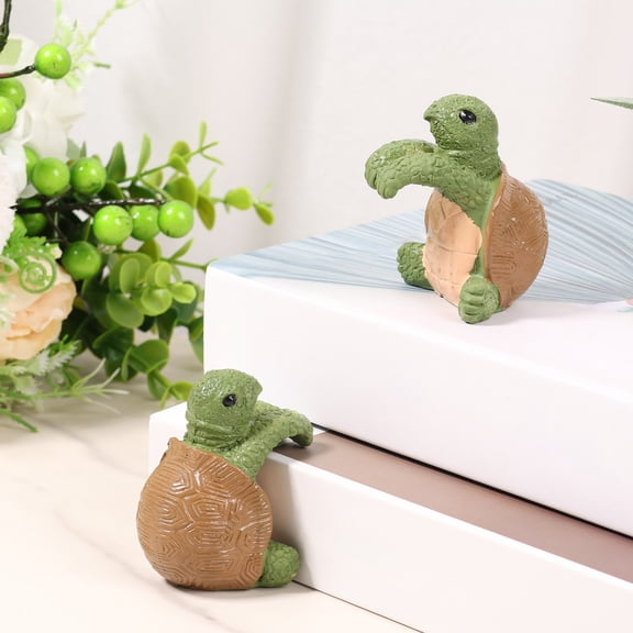 LINFANG 2Pcs Tortoise Figure Pot Hanger Resin Turtle Statue Pot Decoration Cute Hanging Tortoise Hugger Decor Decorative Sculptures Ornaments for Patio Balcony