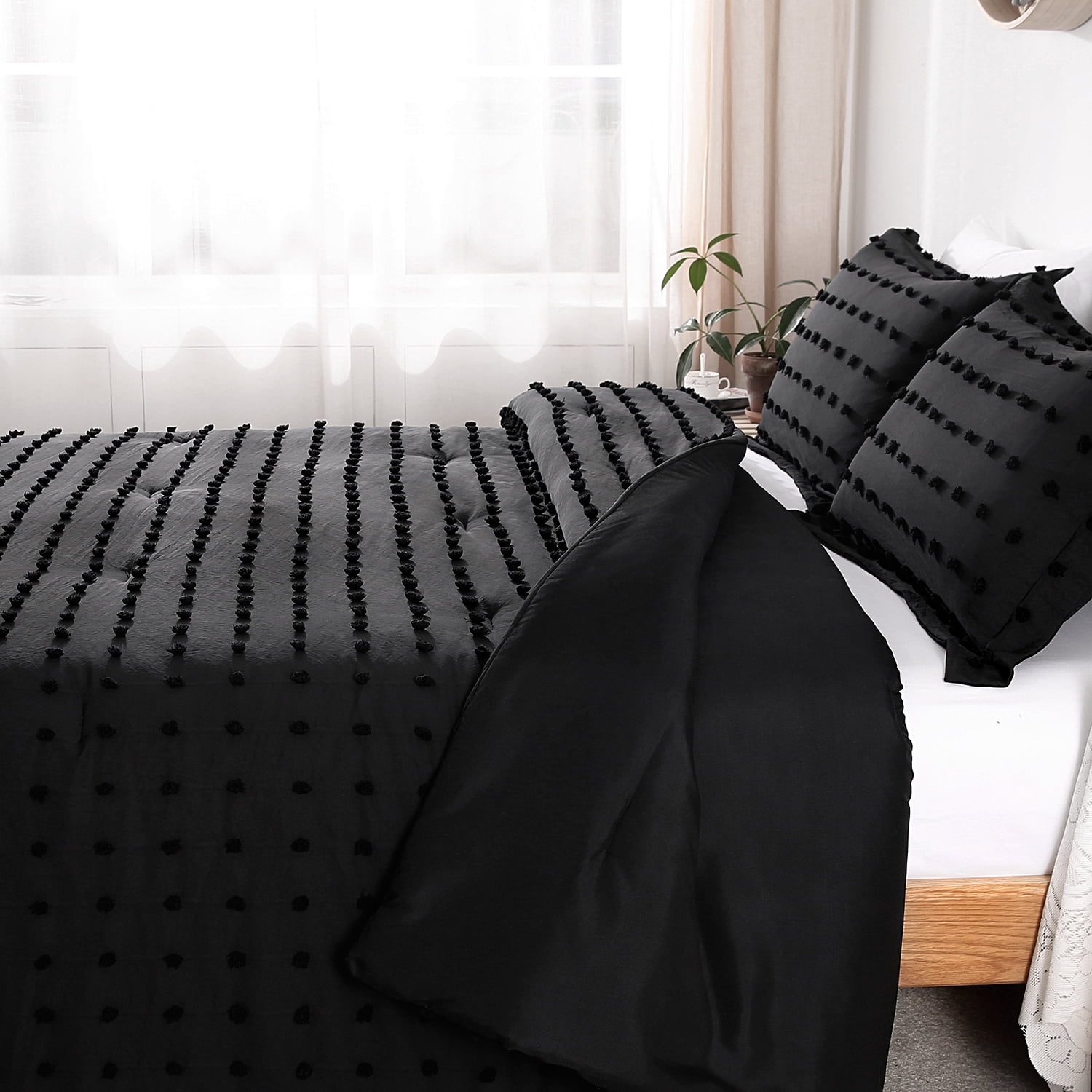 NC King Comforter Sets With 2 Pillow Shams, 3 Piece Soft Bedding Set, Black