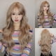 thumbnail image 1 of Peluca sintética de onda marrón y Rubio degradado para mujer, pelo largo y rizado Natural, pelucas de Cosplay diarias, parte media, fibra resistente al calor, 1 of 4