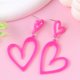 thumbnail image 1 of Pendientes colgantes de corazón de neón: pendientes llamativos de corazón hueco brillante para mujer Pendientes acrílicos ligeros de color neón de moda Los pendientes, 1 of 1
