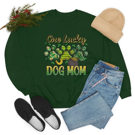 Familyloveshop LLC One Lucky Dog Mom Shirt Womens St Patricks Day Shirts Gifts for Irish  St Patricks Gift for Her  Dog Mom Shirt