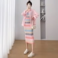 thumbnail image 2 of Vestido de mujer embarazada, moda de primavera y verano, cárdigan protector solar + falda adelgazante de rayas de colores, conjunto de dos piezas reductor de edad, 2 of 5