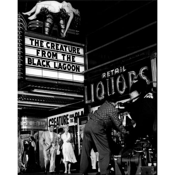 Tom Ewell And Marilyn Monroe On Set Of The Seven Year Itch Black And White Photo Print (16 x 20) - Item # MVM58190