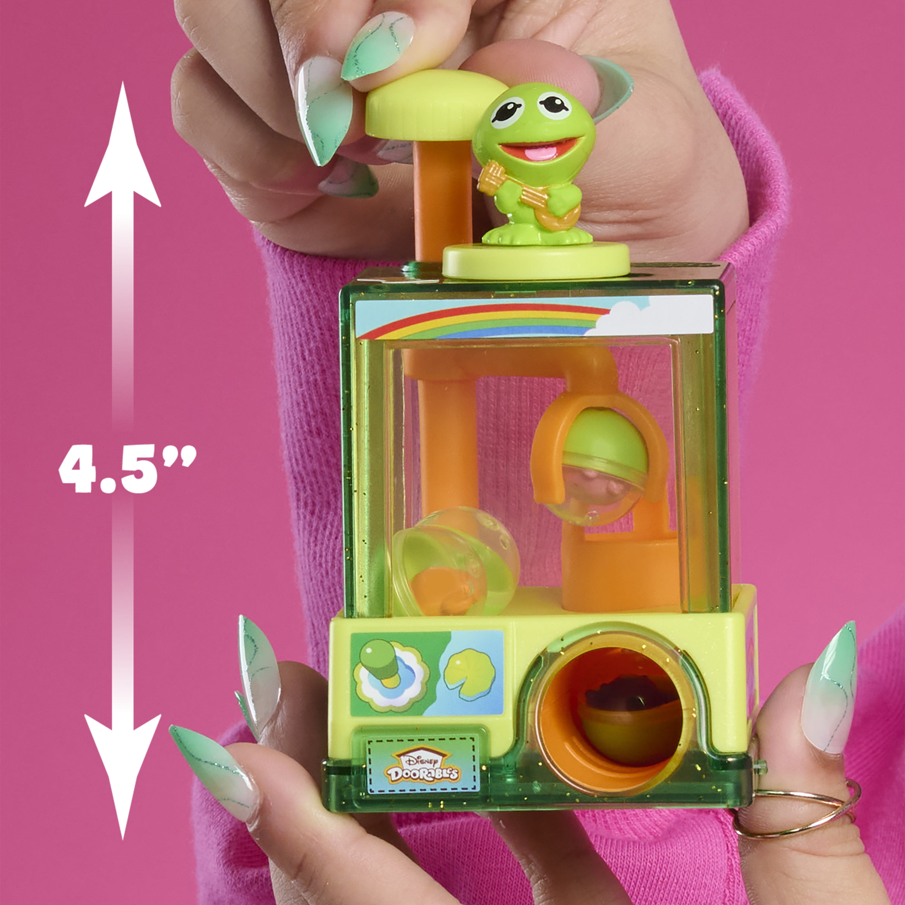 Disney Doorables Whatcha Gotcha Claw Machine, 11 cm Collectible 9 Piece Toy, Boys and Girls Ages 5 up