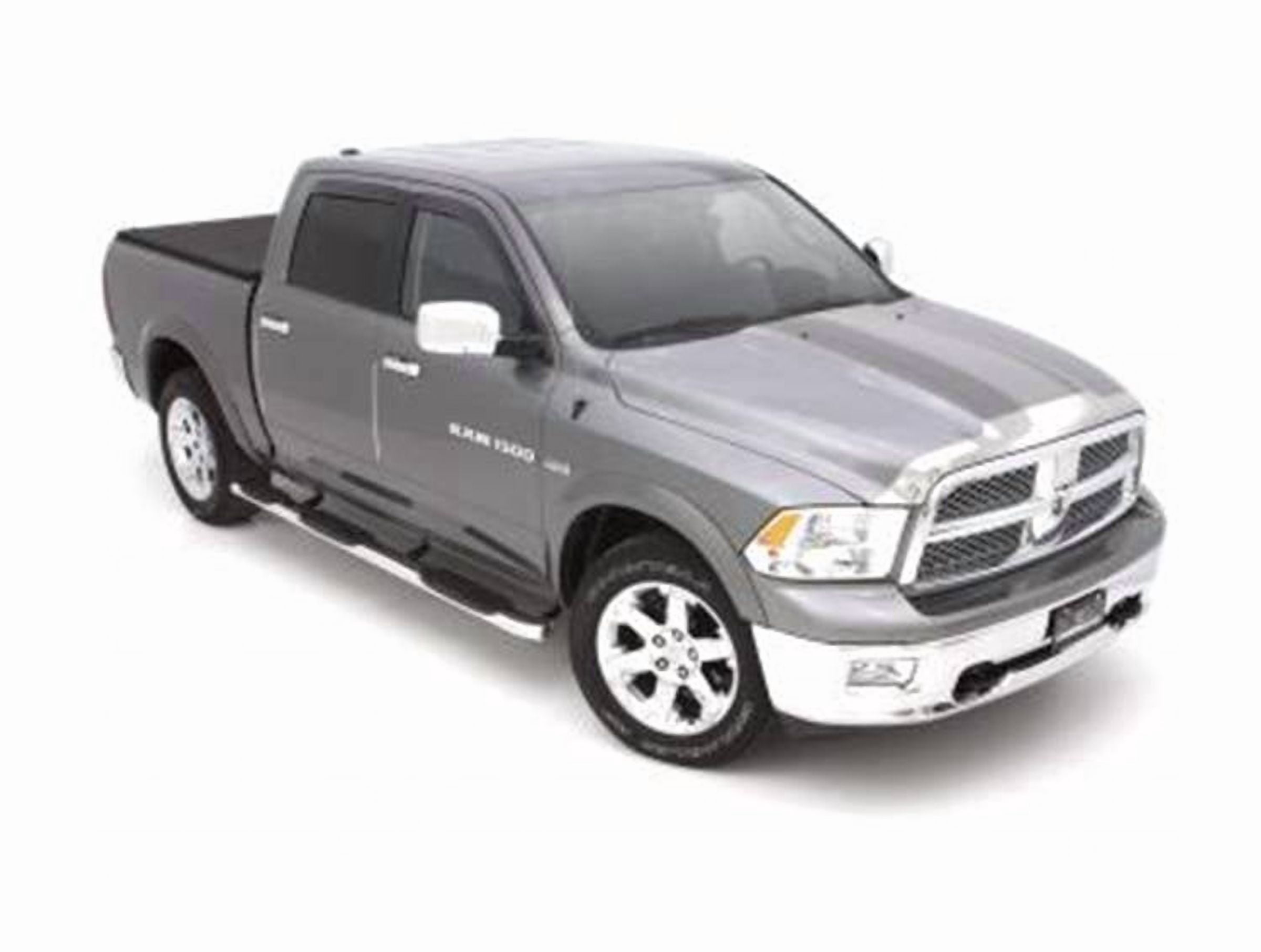 Lund 260104008 5 Inch Oval Wheel-To-Wheel Nerf Bar Fits select: 1999-2001,2003-2007 CHEVROLET SILVERADO