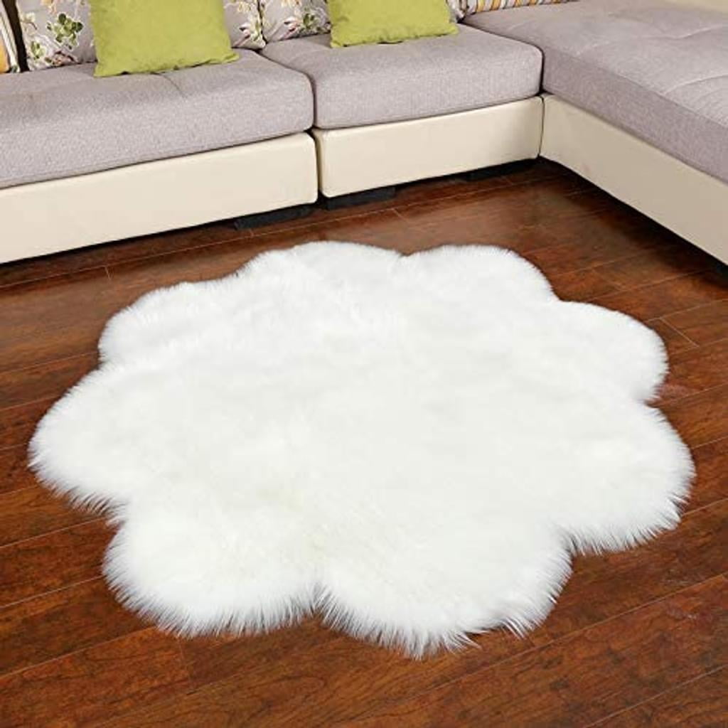 Faux lambskin sheepskin rug ， living room bedroom children's room / as
