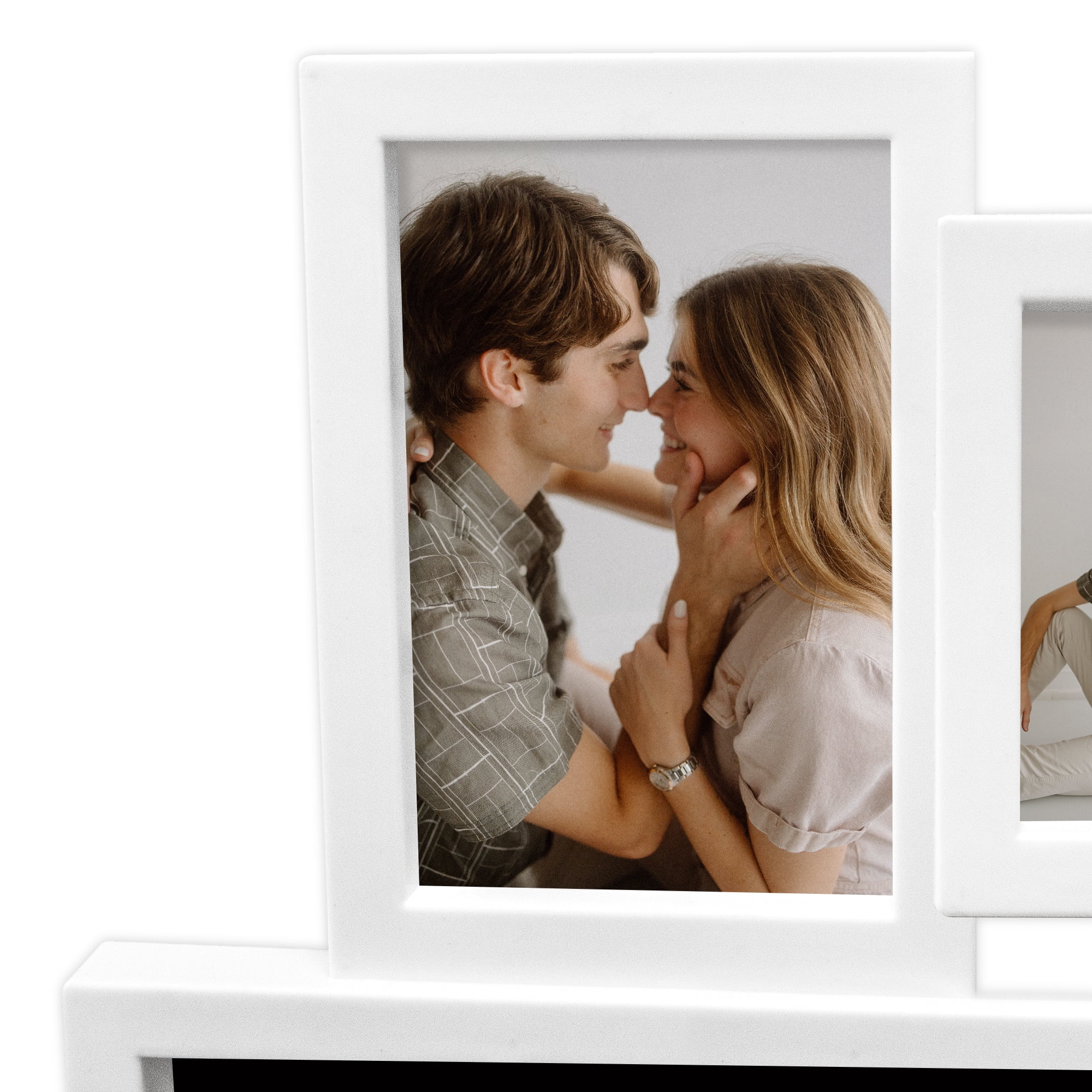 Gallery-Style Family Reunion Photo Frame Wall Hanging- 8 Openings for 6x4 Photos 17" x 22" White