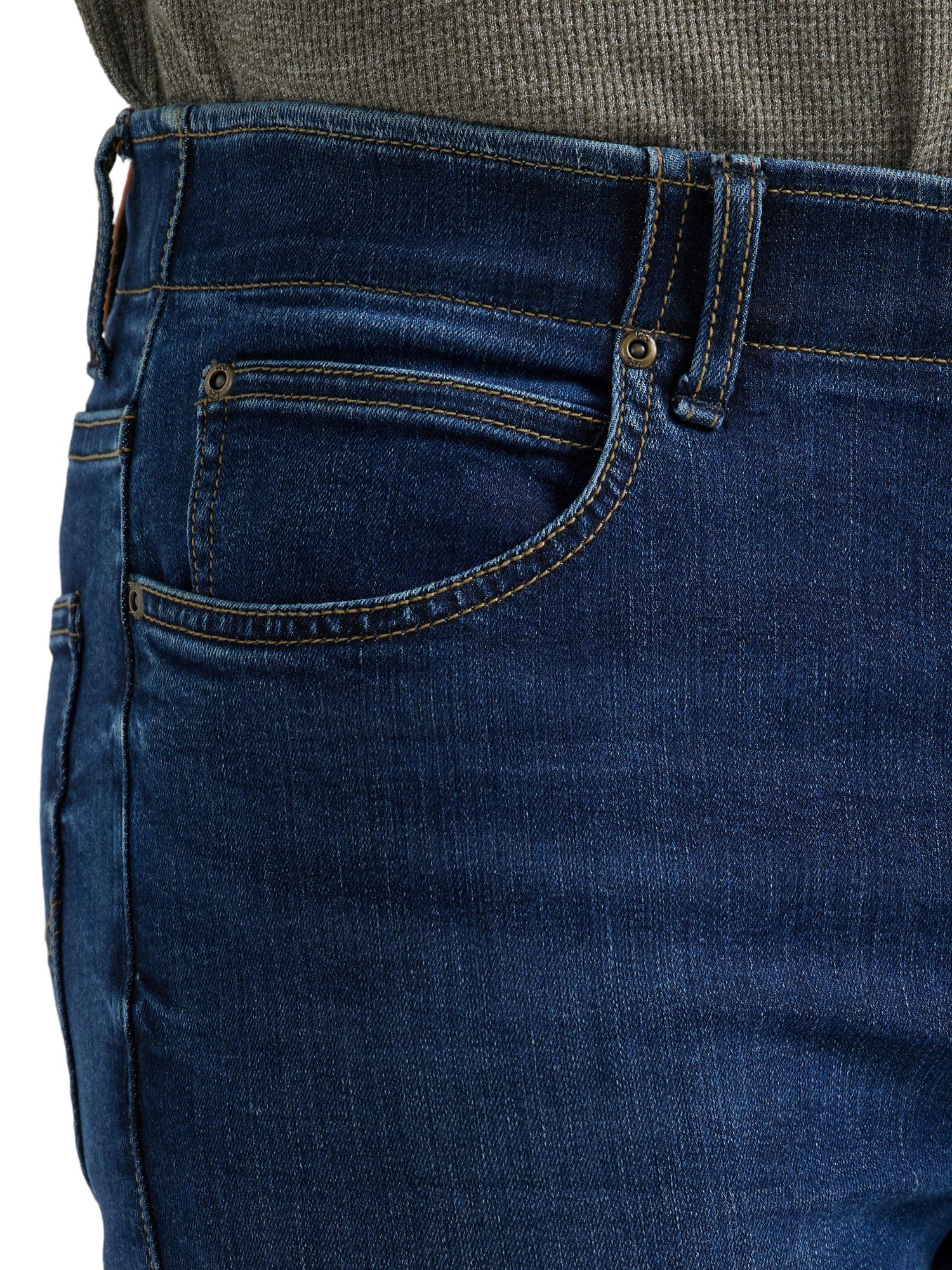 Lee® Men's Extreme Motion Regular Straight Jean with Flex Waistband