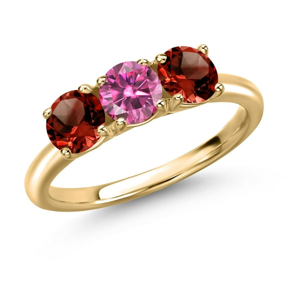 Gem Stone King 10K Yellow Gold Pink Moissanite and Red Garnet Engagement Ring for Women | 1.60 Cttw | Round 5MM | Gemstone Birthstone | Size 9