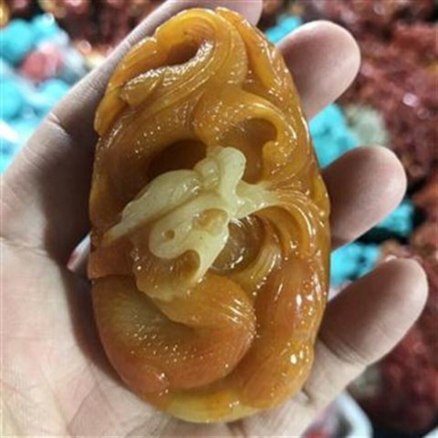 Imitation Yellow Jade Dragon Figurine Handheld Carved Stone Amulet Feng Shui Ornament for Protection or Gift Display