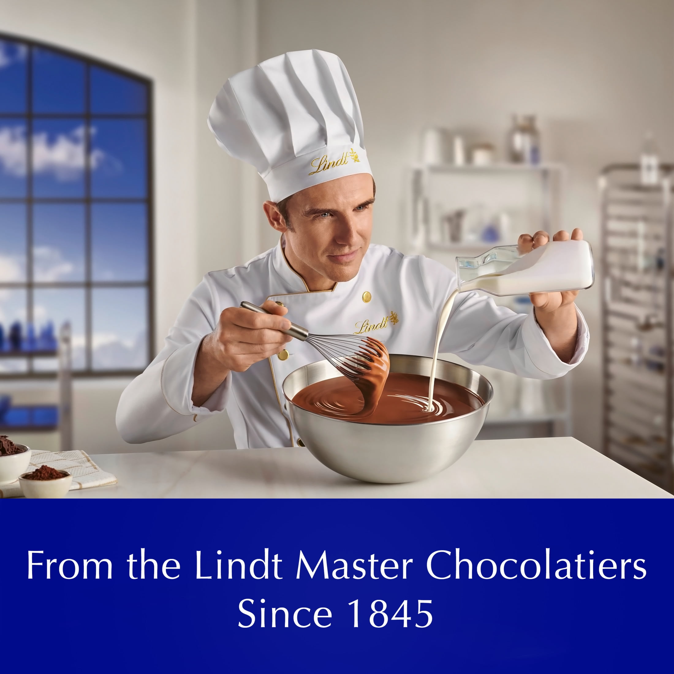 Lindt CLASSIC RECIPE Milk Chocolate Candy Individually Wrapped Pieces, 6.0 oz. Pouch