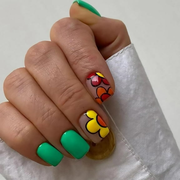 Flowers Press on Nails Short Square Fake Nails Solid Green Designs False Nails Full Cover Glue on Nails Acrylic Coffin Artificial Nails Stick on Nails for Women Girls Nail Art Decorations 24Pcs