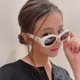 thumbnail image 5 of Gafas de sol retro ovaladas, gafas de sol para mujer, gafas de sol cóncavas para niña, sensación de alta gama, fotos callejeras, 5 of 5