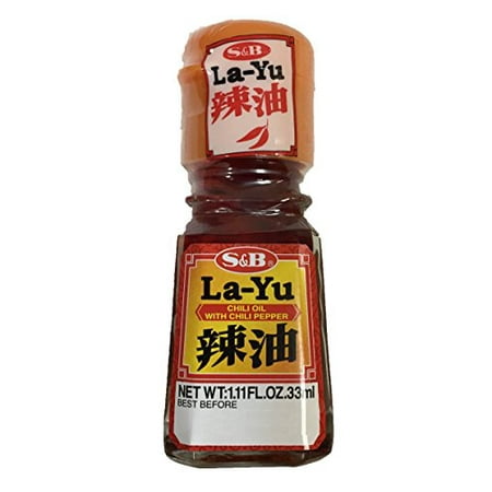 La-Yu Chili Oil 1.11 Fl. Oz (Chili Oil with Pepper, 2