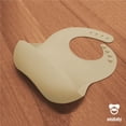 thumbnail image 4 of Babero para Bebé (+6 Meses) - Amababy - Silicón Flexible con Broche, 4 of 4