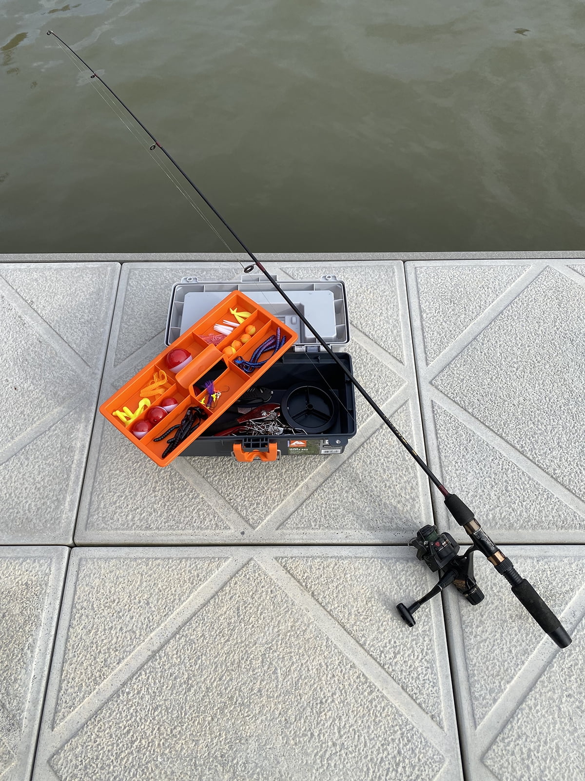Medium Waterproof Fishing Tackle Box – HookAddikt
