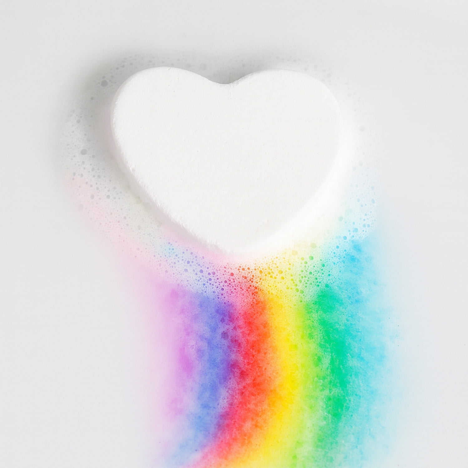 Body & Earth Coeur de bombe de bain arc-en-ciel