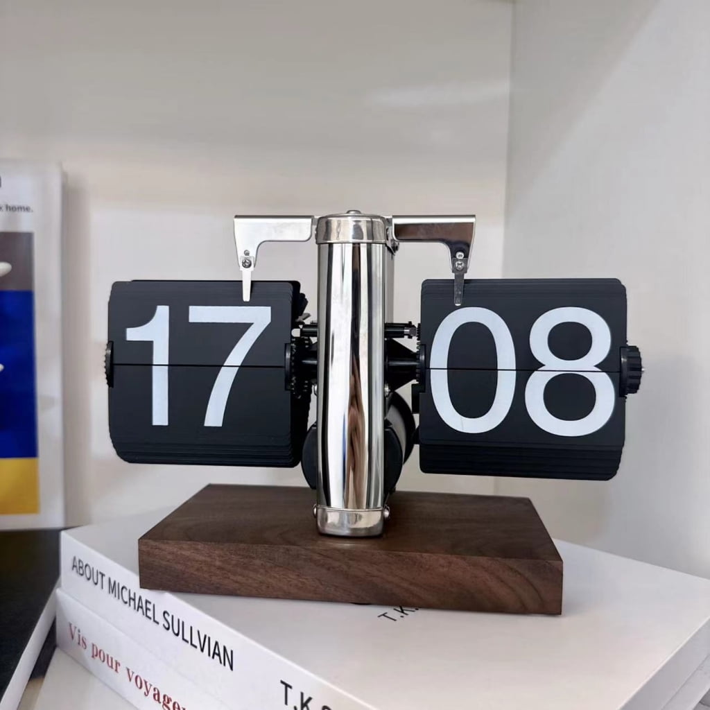 Automatic Flip Clock 24 Hour Quartz Movement Large Clear Numbers Wooden Design