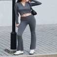 thumbnail image 3 of Ensemble Chandail à Capuchon Court et Pantalon Bootcut pour Femmes, 3 of 8