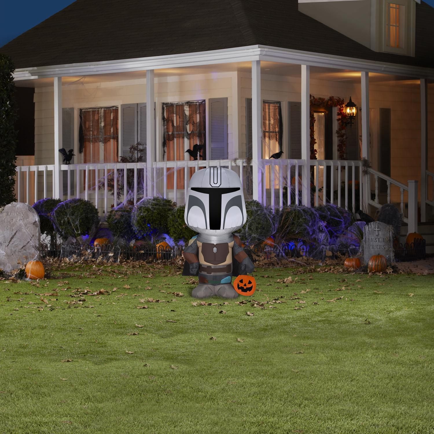 Halloween Inflatable The Mandalorian