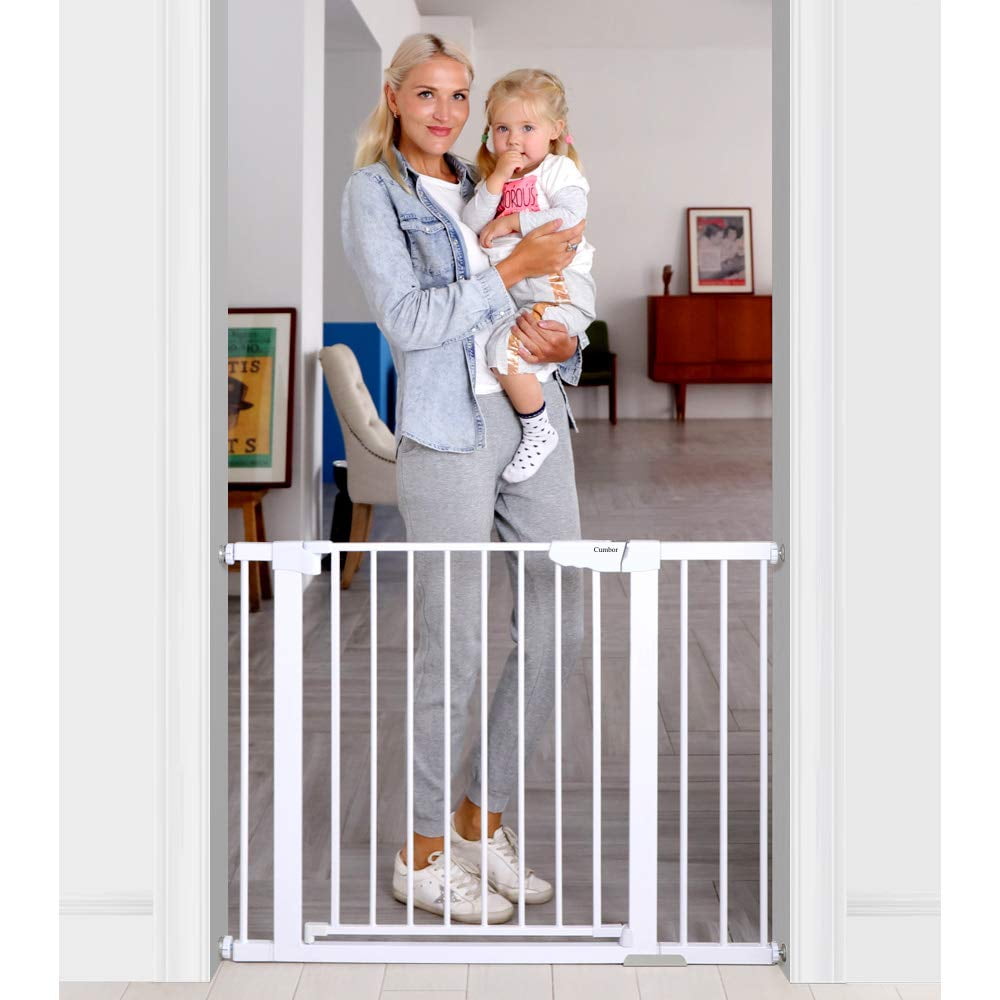 cumbor auto close safety baby gate