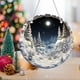 thumbnail image 1 of Adorno navideño redondo de acrílico | Letrero colgante navideño de reno | Decoración festiva para el hogar, la oficina o fiestas | Colgante circular de 20 cm para árbol o repisa de la chimenea, 1 of 7