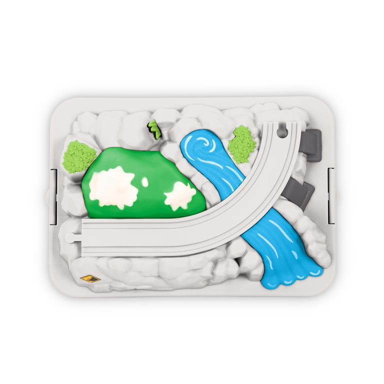 Battat Mountaintop Express 47-Piece Wood Train Set photo 4
