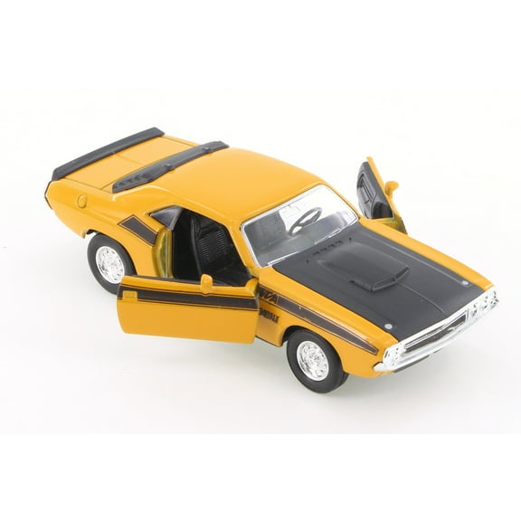 1970 Dodge Challenger Trans-Am Hardtop, Orange - Welly 43663D - 4.5" Scale Diecast Model Car