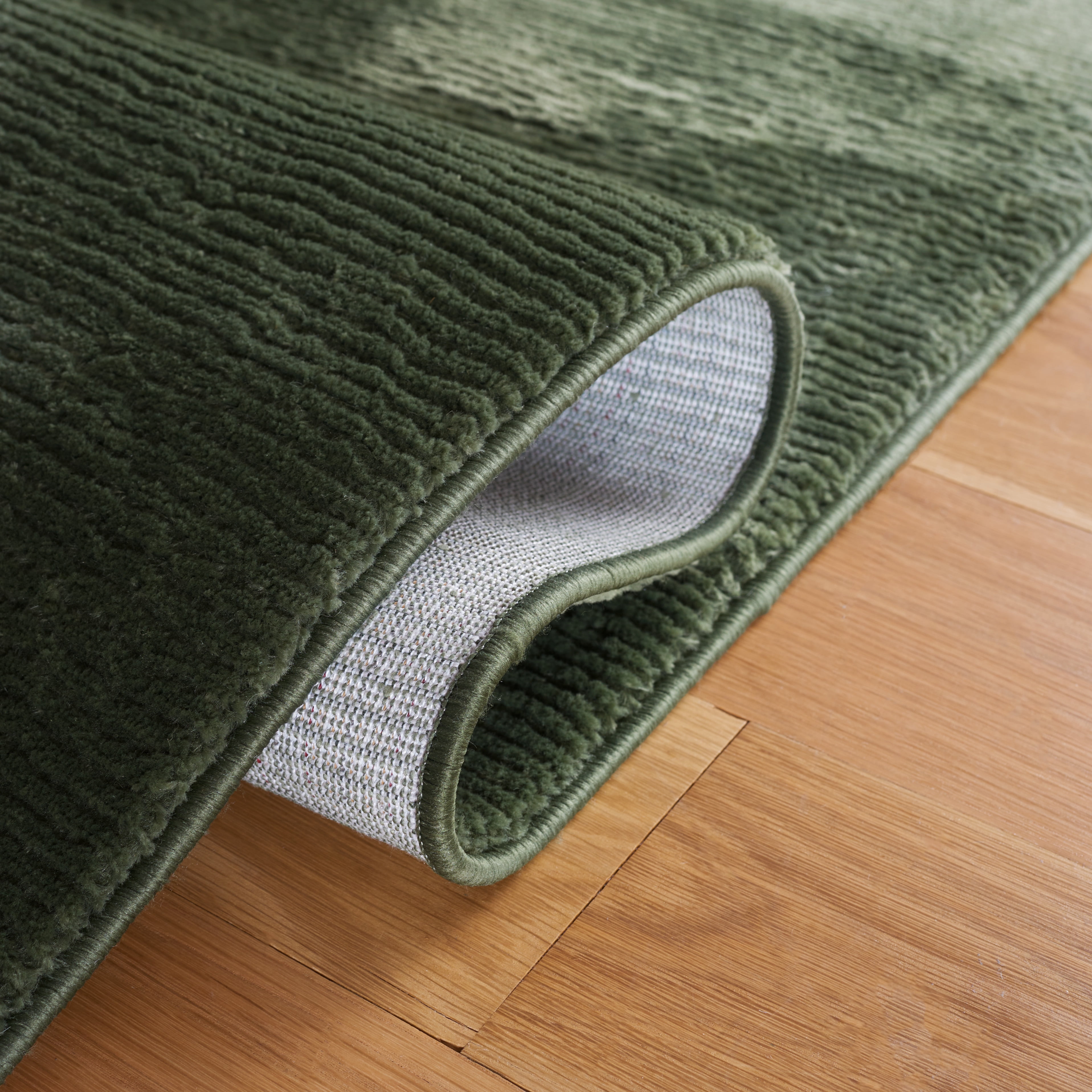 SAFAVIEH Revive Hyram Solid Polyester Area Rug, Green, 8' x 10'