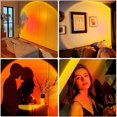thumbnail image 4 of Lámpara de proyección de puesta de sol, luz LED de noche giratoria, lámpara de ambiente de pie, lámpara USB para selfies para sala de estar y dormitorio, 4 of 5