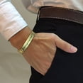 thumbnail image 4 of Vnox-pulsera de My Dad HERO para hombre, brazalete de acero inoxidable con identificación, citas personalizadas, regalo para el Día del Padre, 19,5 cm/21cm, 4 of 5