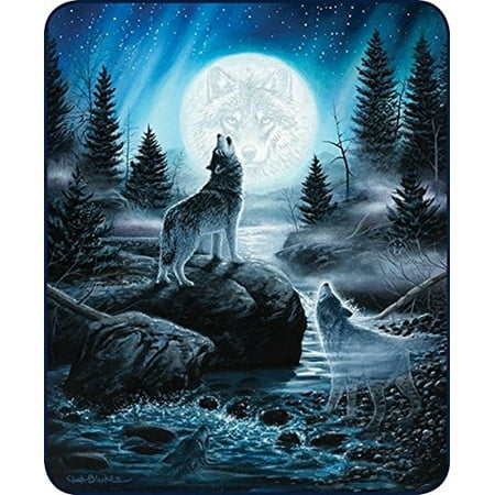 Tasmanian Wolf Fur - Duke Imports Spirits of the Wild Wolf Faux Fur Blanket