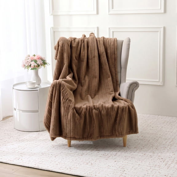 Mainstays Stripe Faux Fur Dual Layer Throw, Brown, 50"x60"