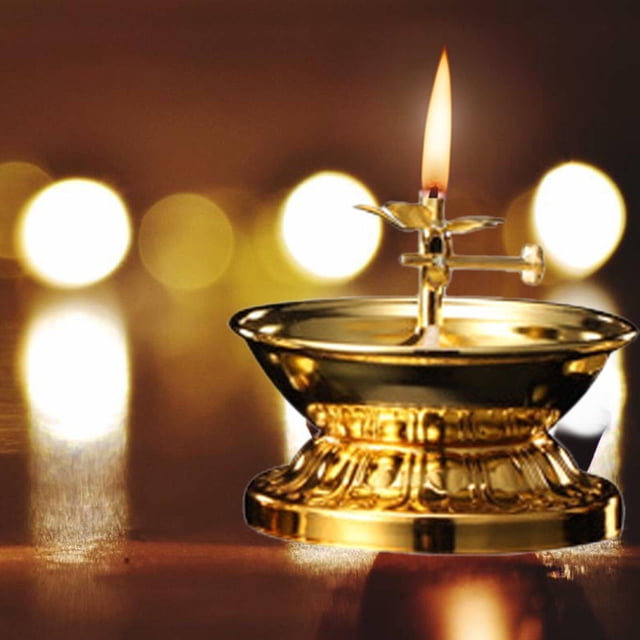 Aleación Ghee Portalámparas T Ealight Portavelas Golden Cup Temples tibetana Portalámparas para Buddha Table Home Parlor Dormitorio Decora EstiloB Baoblaze Soporte para velas