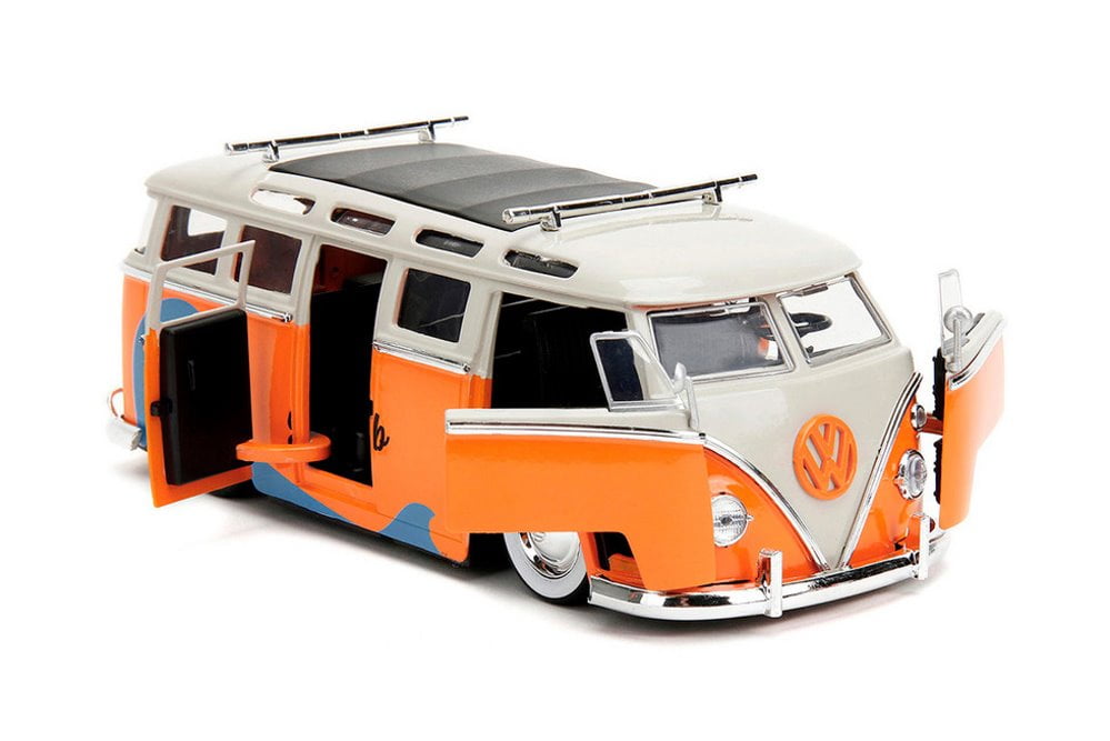 1962 Volkswagen Bus w/ Roof Rack and Surfboard, Orange - Jada Toys