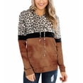 thumbnail image 1 of Sudadera con capucha de manga larga para mujer con bolsillos y detalle de costura, color marrón, talla S, con estampado de leopardo y efecto tie dye, 1 of 7