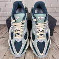 thumbnail image 4 of ? New Balance 9060 Green Cream Mens 9 / Women's 10.5 Spruce Salt Marsh U9060FG ?, 4 of 6