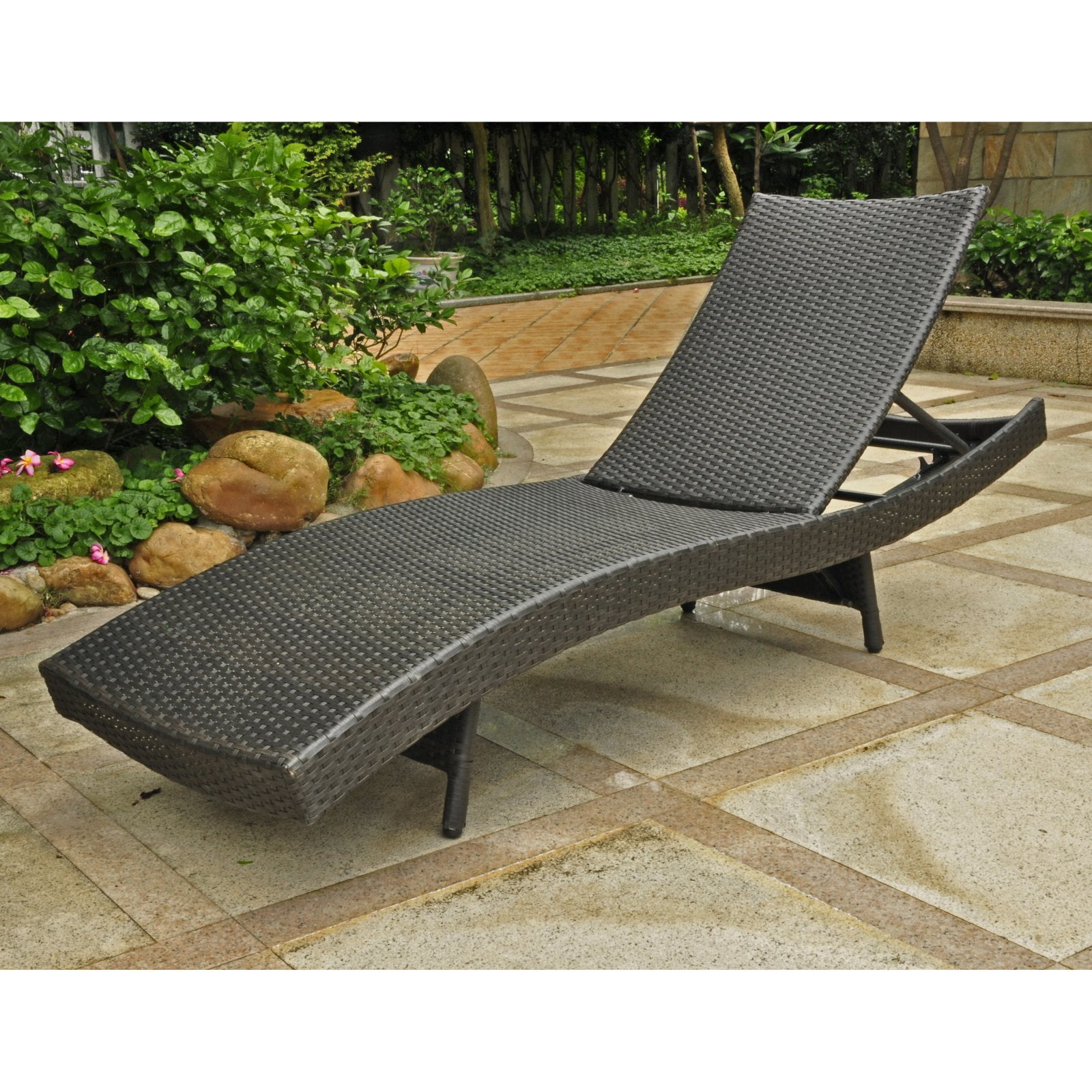 International Caravan Barcelona All Weather Wicker Chaise Lounge