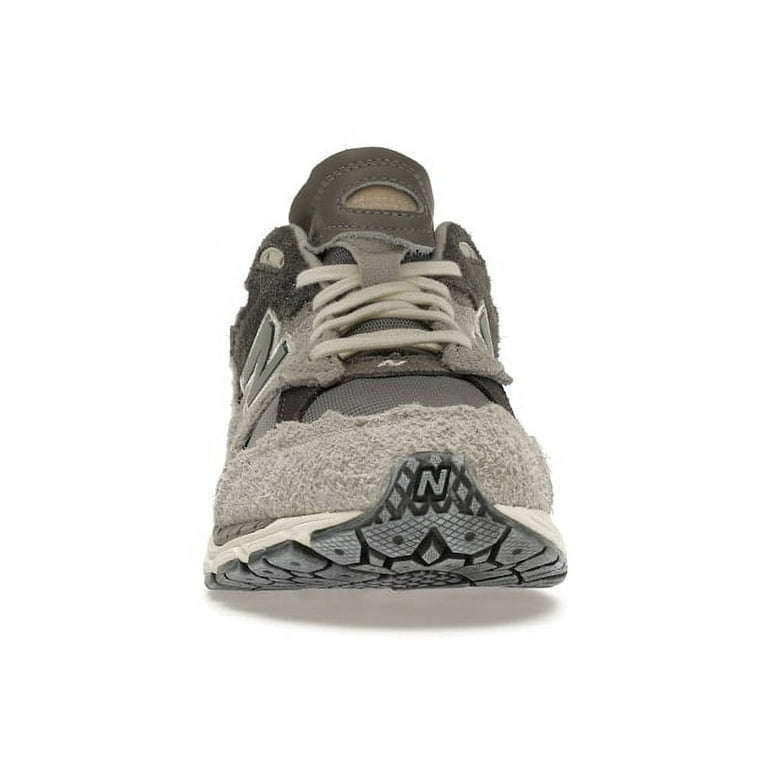 【専用】New Balance 2002R New Balance 2002R Athletic Shoe - Grey Matter / Green Alpine