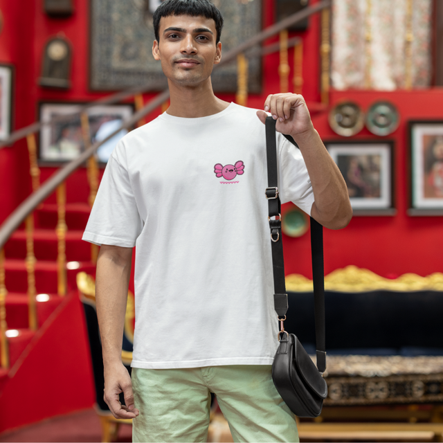 Playera Oversize Juana Gallo Diseño de Ajolo Pop Manga Corta Blanca
