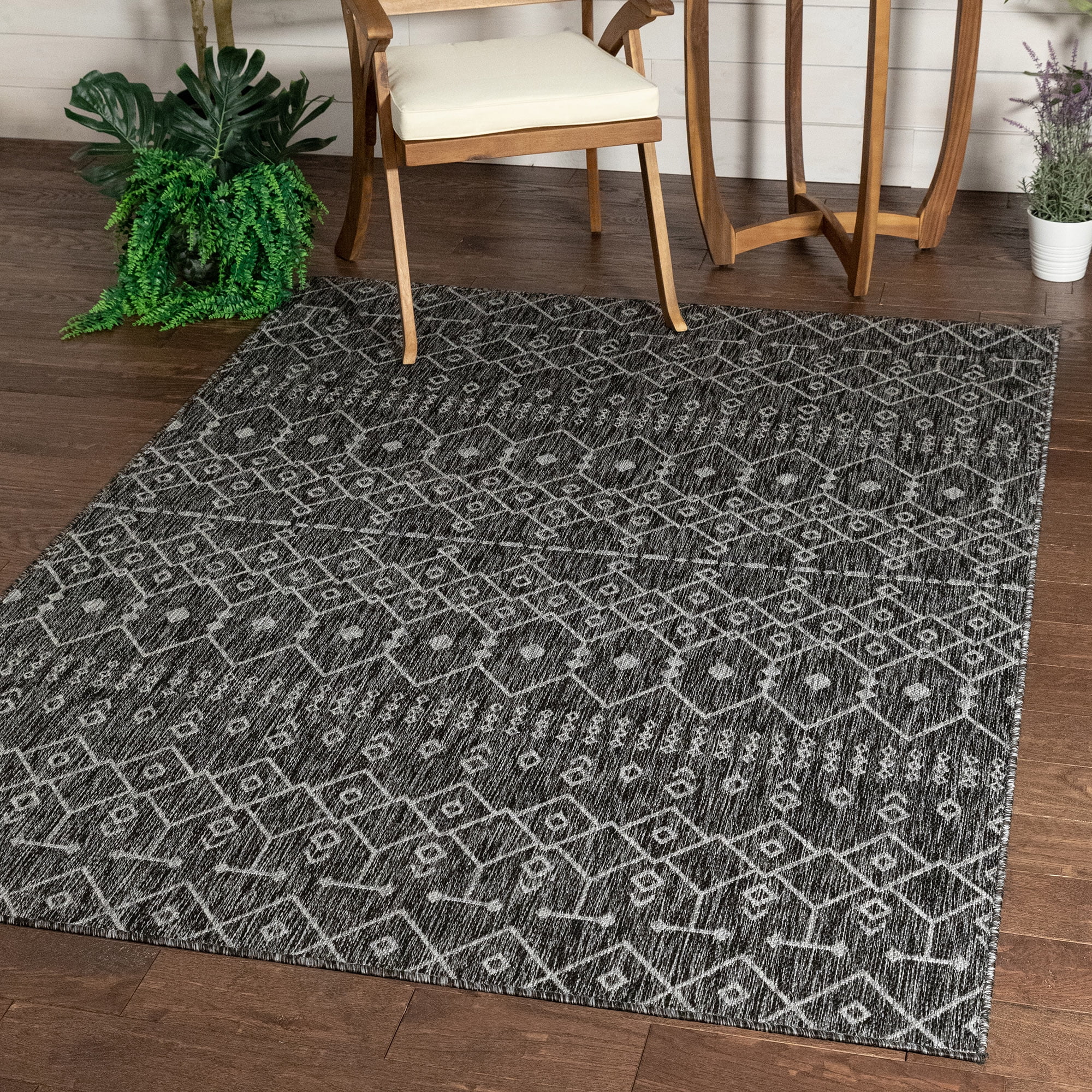 Well Woven Medusa Nord 3' x 5' Grey Moroccan Tribal Outdoor Rug