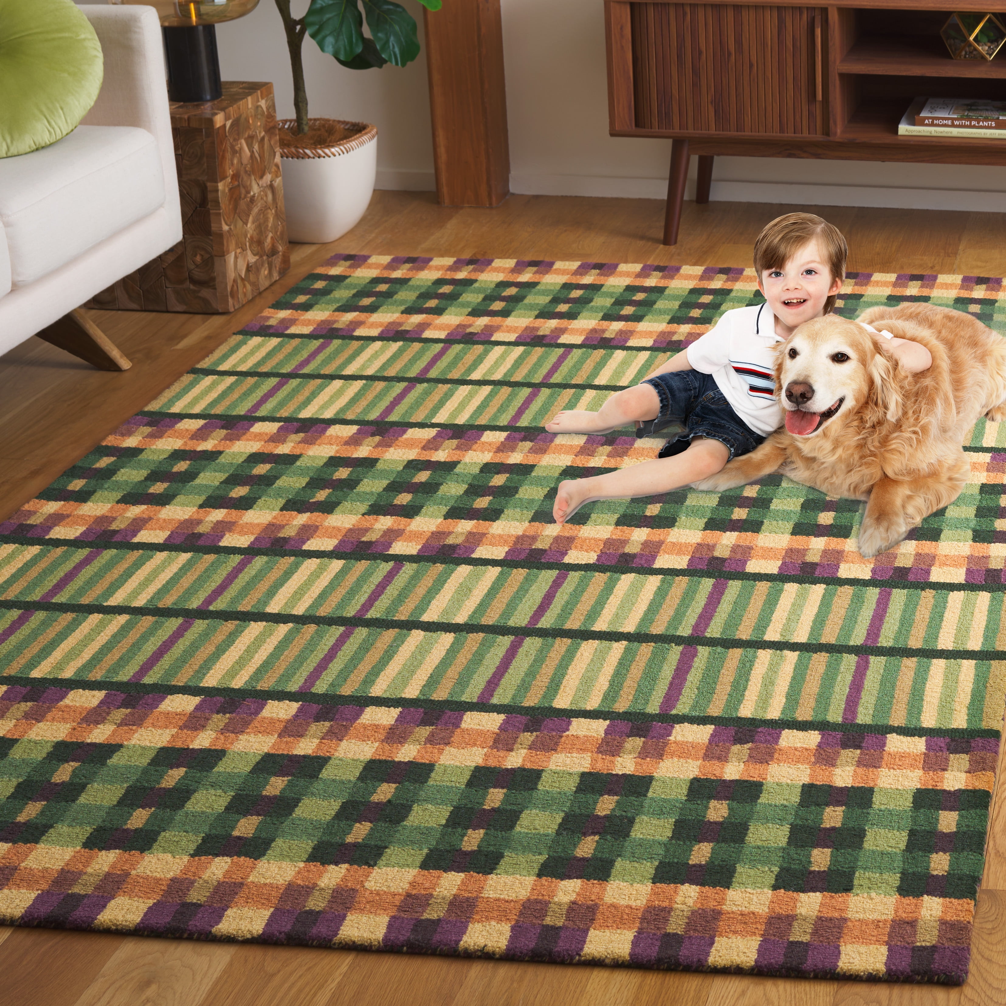 SAFAVIEH Metro Franco Checkered Area Rug, Green/Gold, 5' x 8'