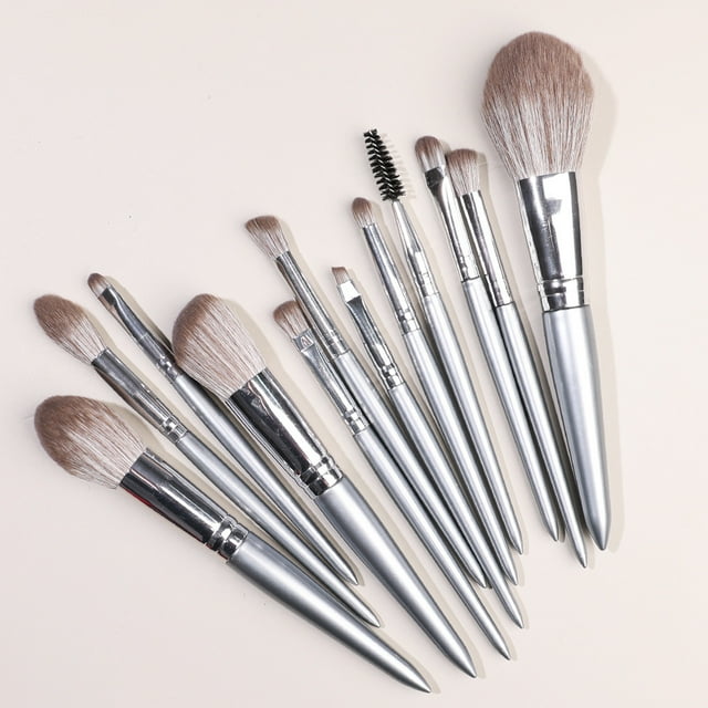 Nvzi Juego de 12 brochas de maquillaje, color marrón, para base, polvos, correctores, sombras de ojos, rubor y brochas de maquillaje plateadas