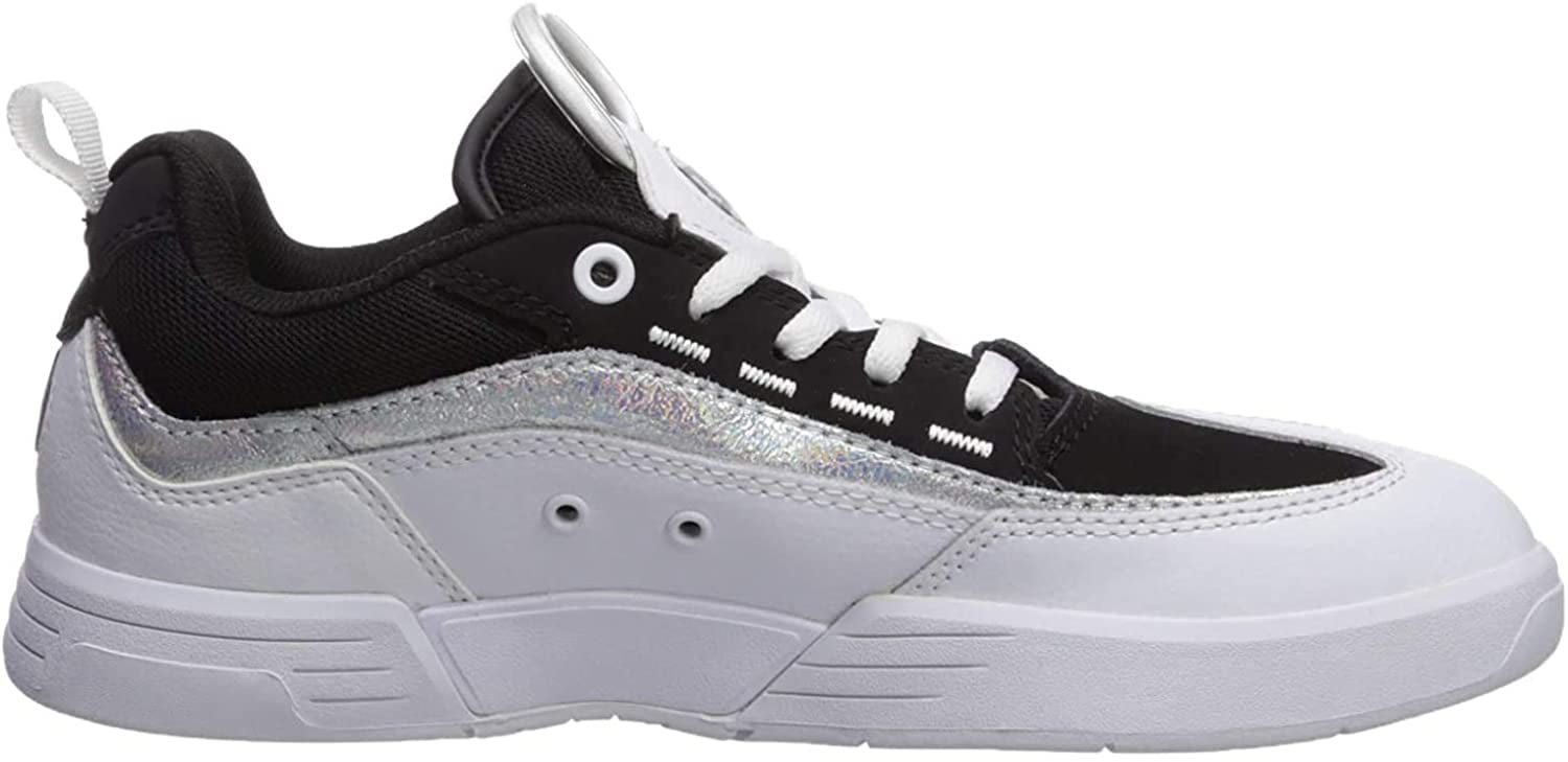 black dc skate shoes