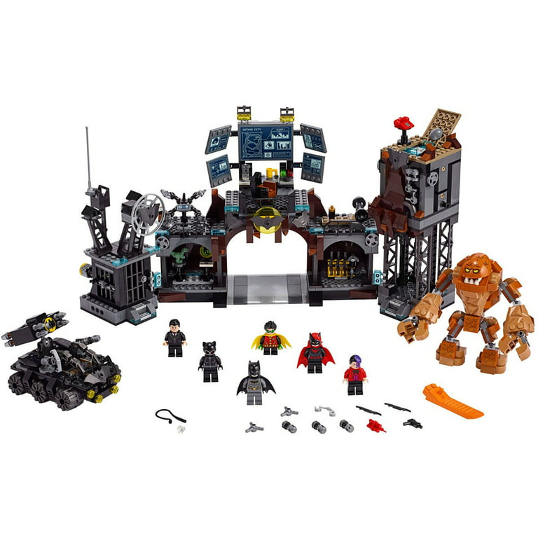 LEGO Batcave #legobatcave  Batman lego, Lego, Projets de lego