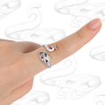 thumbnail image 4 of MIKIMIQI 2 unidades de bucle ajustable para tejer, guía de hilo de ganchillo, anillo de soporte para dedo, accesorios para tejer, anillo de dedo abierto de pavo real, anillo trenzado ajustable para te, 4 of 5