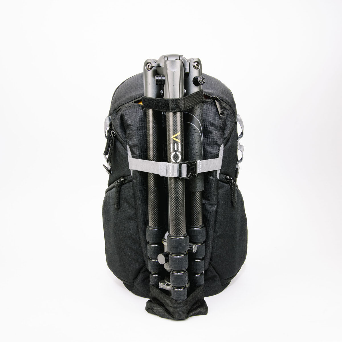 vanguard veo discover 46 sling backpack
