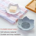 thumbnail image 1 of Jabonera de silicona, jaboneras en forma de pétalos con orificios de drenaje, bandeja porta jabonera para baño, ducha, cocina, bandeja de almacenamiento multifunción, paquete de 2, 1 of 4