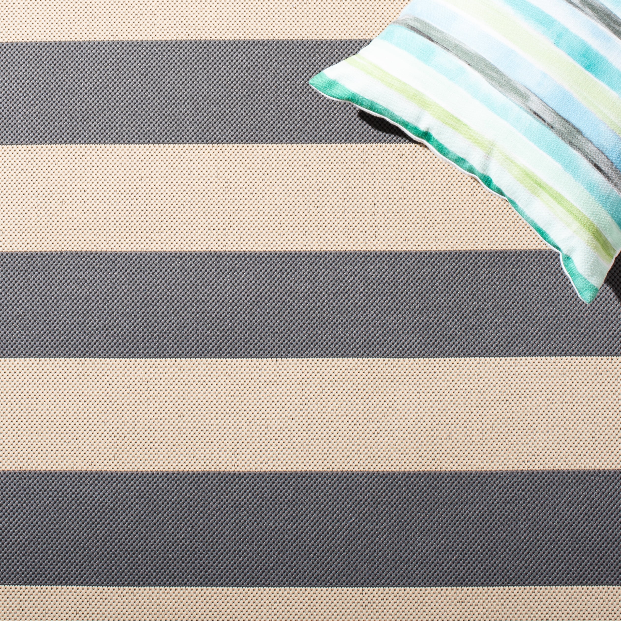 Safavieh Courtyard Ermintrude Striped Indoor/Outdoor Area Rug, Beige/Gray, 5'3" x 7'7"