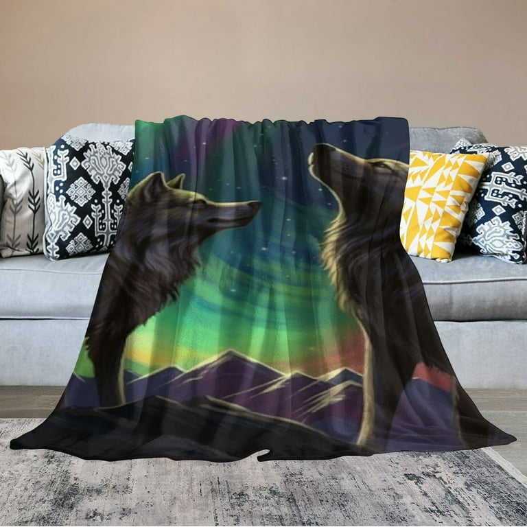 Leisuo Wolf Blanket Wolf Northern Lights Decor Throw Blanket Wolf Blanket Gifts for Girls Boys Wolf Lovers Super Warm Soft Plush Lightweight Flannel